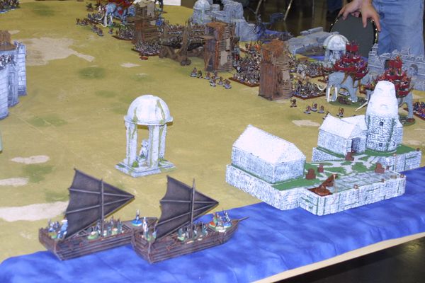 Keywords: LOTR Minas Tirith Grond Battle Helms Deep GW Games Workshop terrain custom customhobby customhobby.com gamesworkshop