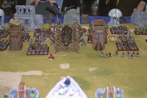 Keywords: LOTR Minas Tirith Grond Battle Helms Deep GW Games Workshop terrain custom customhobby customhobby.com gamesworkshop