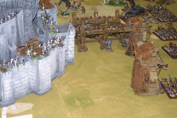 Keywords: LOTR Minas Tirith Grond Battle Helms Deep GW Games Workshop terrain custom customhobby customhobby.com gamesworkshop