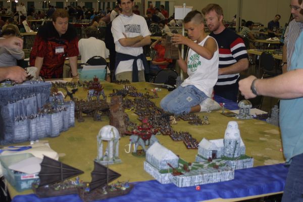 Keywords: LOTR Minas Tirith Grond Battle Helms Deep GW Games Workshop terrain custom customhobby customhobby.com gamesworkshop