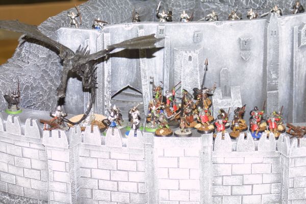 Keywords: LOTR Minas Tirith Grond Battle Helms Deep GW Games Workshop terrain custom customhobby customhobby.com gamesworkshop
